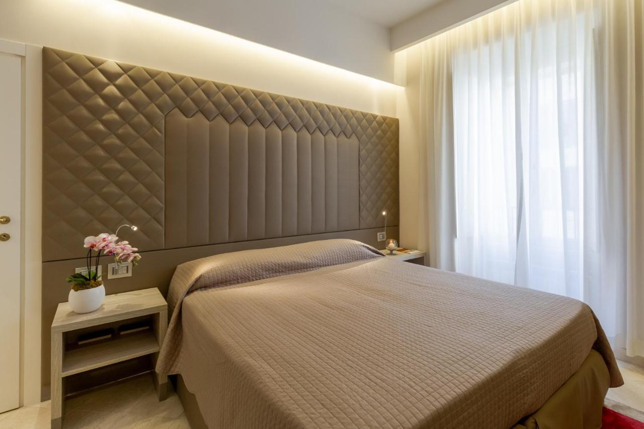 Harry'S Bar Trevi Luxury Apartments - Spagna Roma Eksteriør bilde